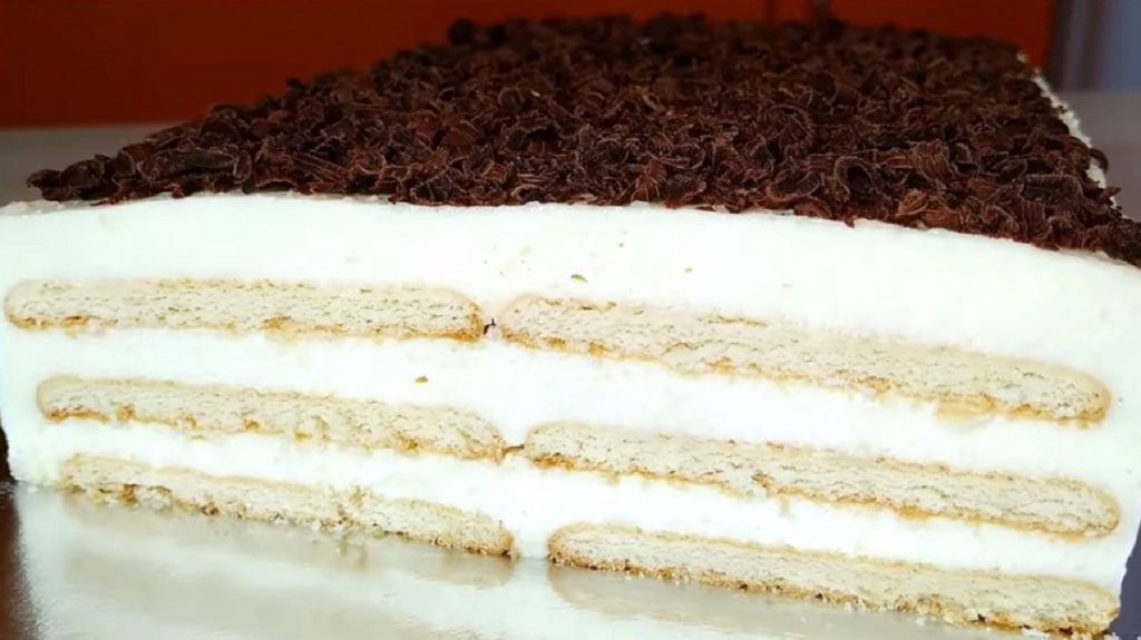 Túrótorta sütés nélkül, ha van otthon egy kis keksz és túró, te is könnyen elkészítheted!