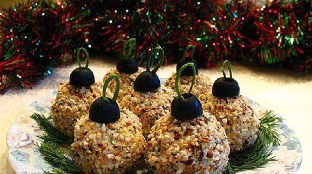 A legfinomabb karácsonyi fogás, a csirkesaláta ami mindenkit elkápráztat! A legfinomabb karácsonyi fogás, a csirkesaláta ami mindenkit elkápráztat!